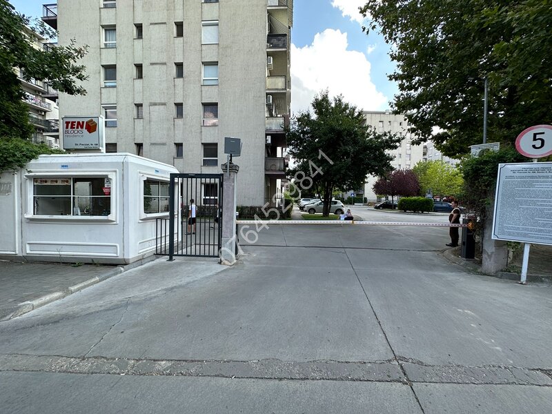 Militari- Pacii, Ten Blocks, bloc 2010, la 3 min metrou, Bd.Iuliu Maniu 109